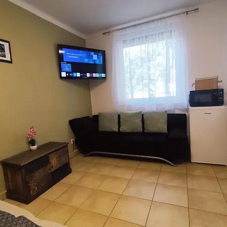 Erkel Apartment Harkan